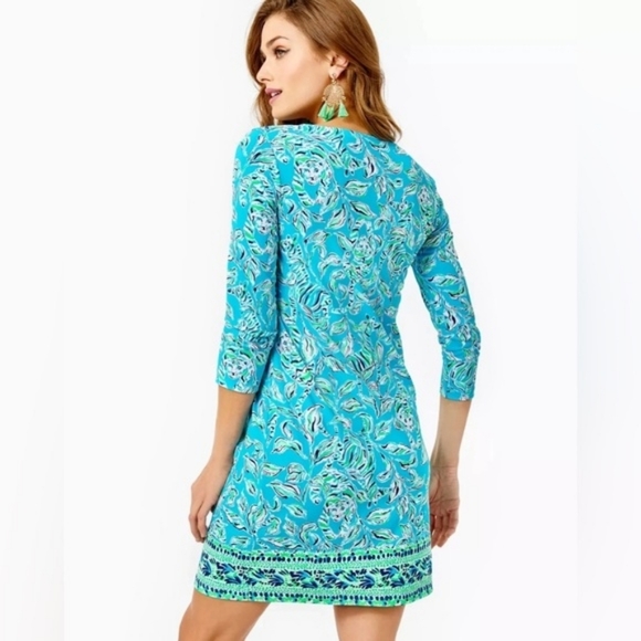 LILLY PULITZER UPF 50+ Chilly Lilly Nadine Dress - Picture 2 of 9